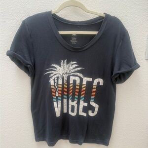 C&C California Dark Blue 'Good Vibes' Graphic Tee size Large